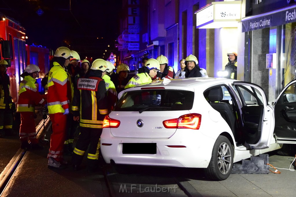 VU Pkw Strab PKlemm Koeln Altstadt Jahnstr P063.JPG - Miklos Laubert